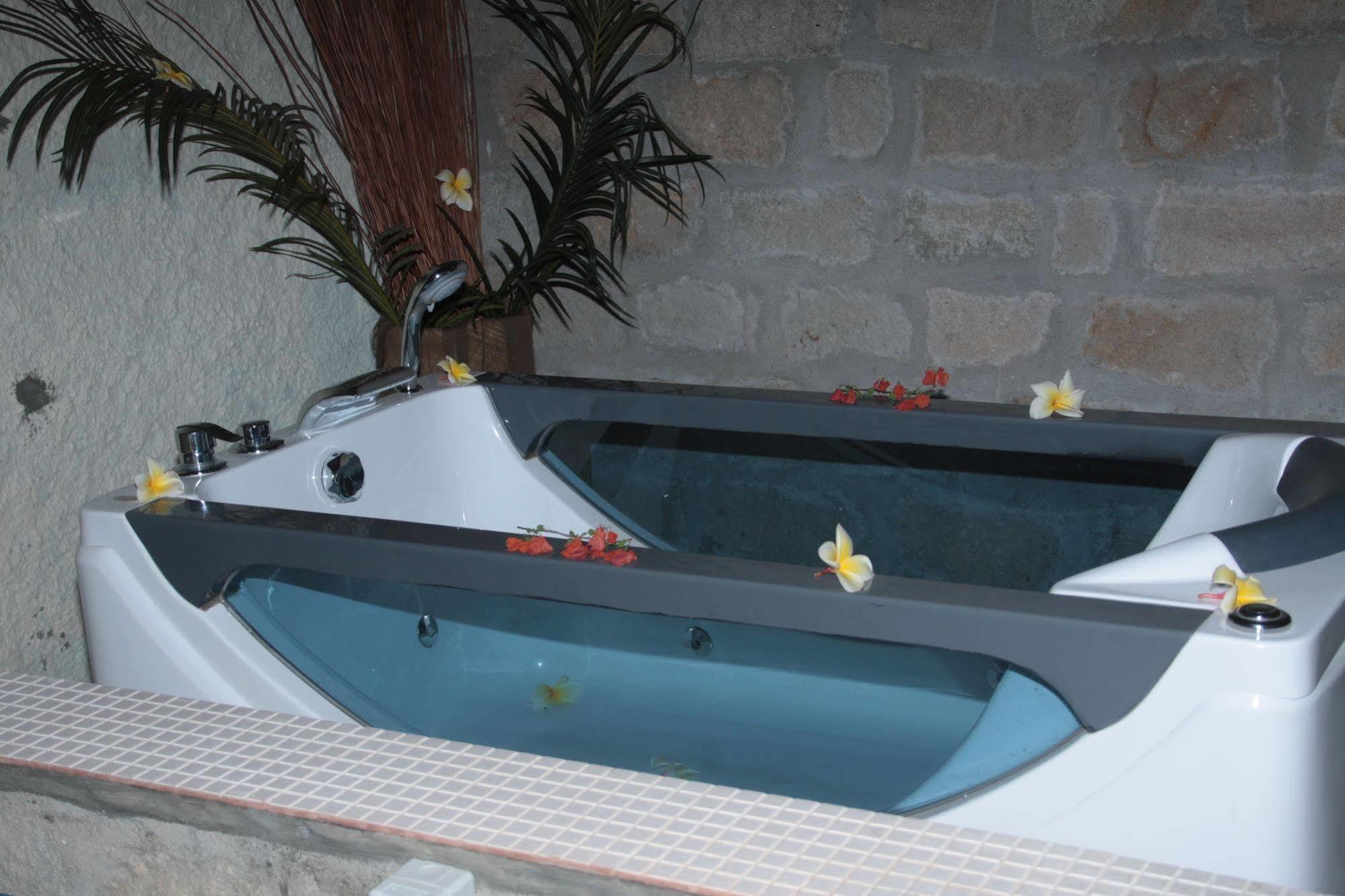 Nosy Be Hotel & Spa Ambaro Εξωτερικό φωτογραφία